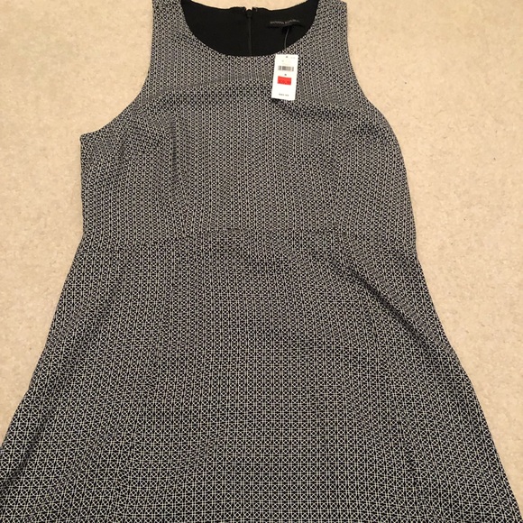 Banana Republic High Low Dress Pattern Black White size 8 - Picture 2 of 7